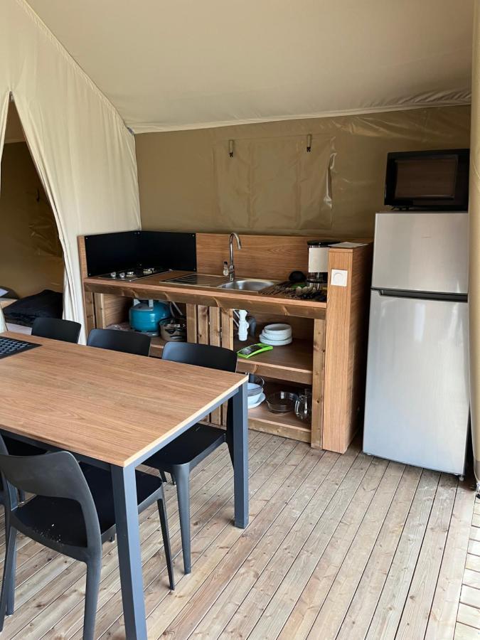 Ucpa Eco Lodge Séné Extérieur photo